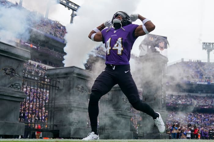 Baltimore Ravens cornerback Marlon Humphrey (44) has thrown shade at legendary head coach Bill Belichick's legacy.